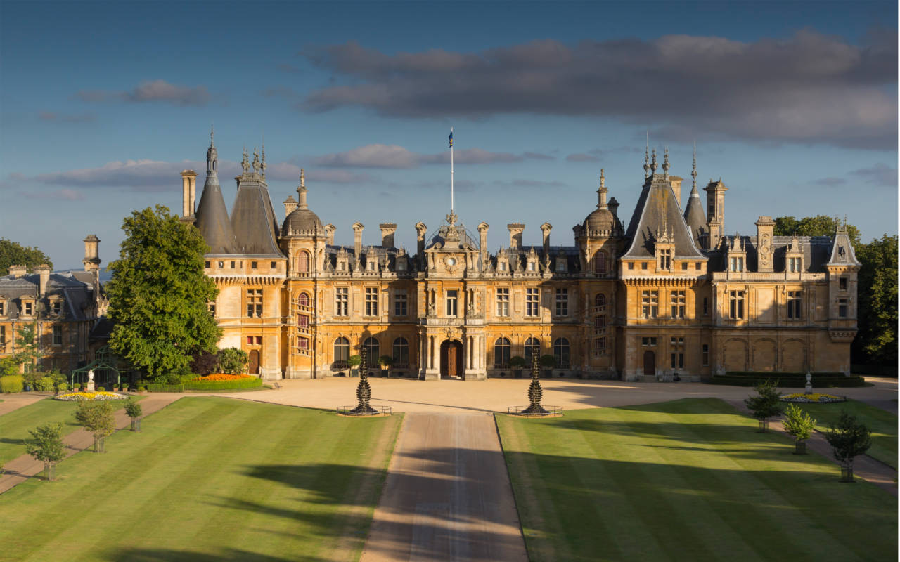 Front view of Waddesdon Manor