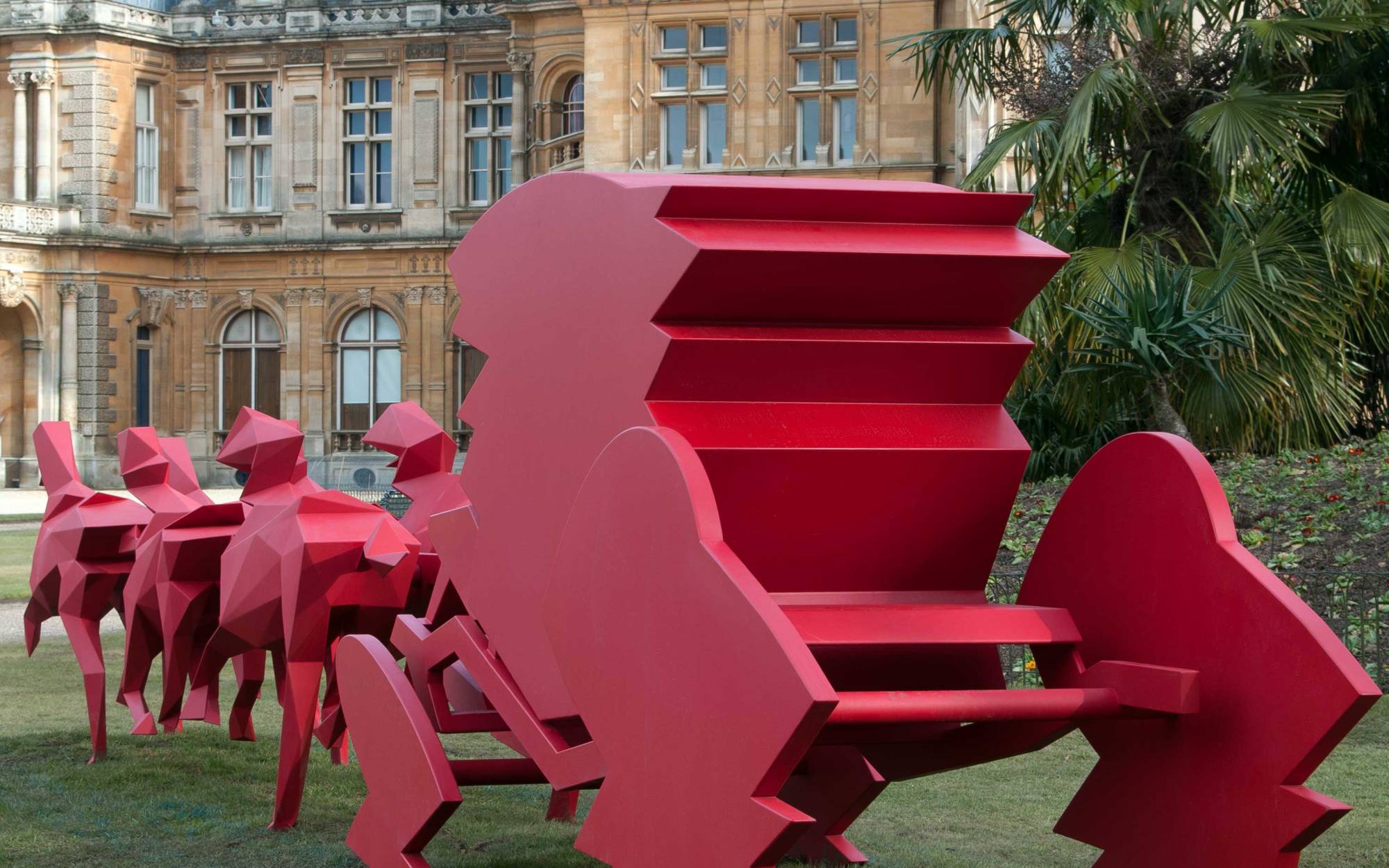 Carriage pulled by six horses in red powder-coated steel