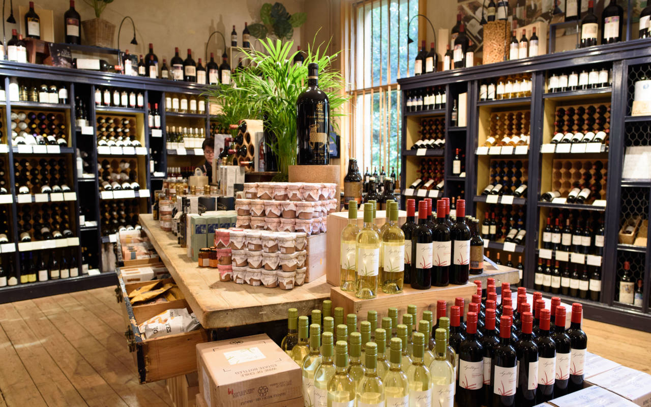 wine shop