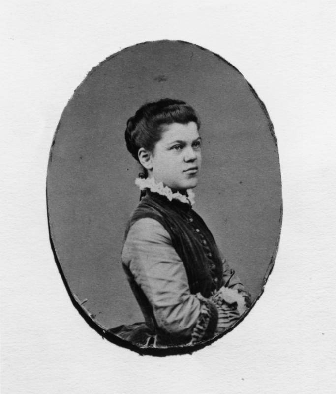 Alice de Rothschild portrait