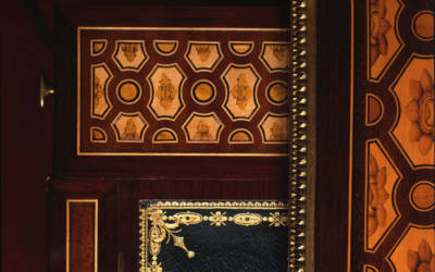 Detail of writing table made for Marie-Antoinette by Jean-Henri Riesener, 1780-85