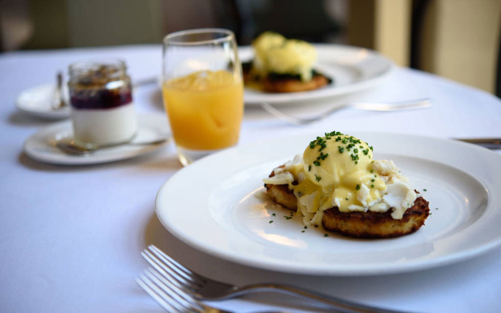 Manor restaurant brunch eggs benedict