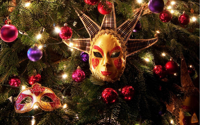 christmas-masks-1000-625