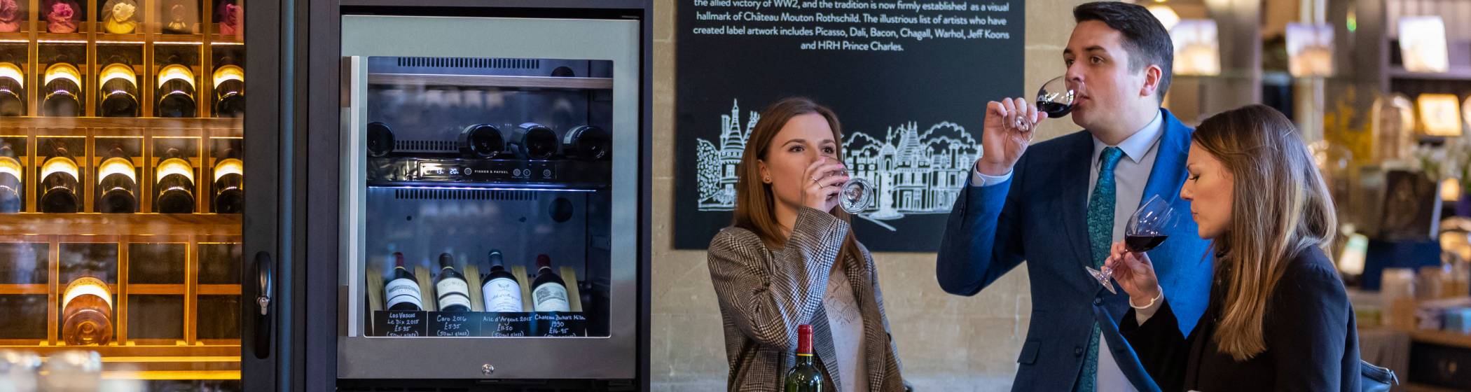 Daily wine tastings in the shop