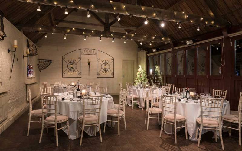 Old-Coach-House-Christmas-1000x625