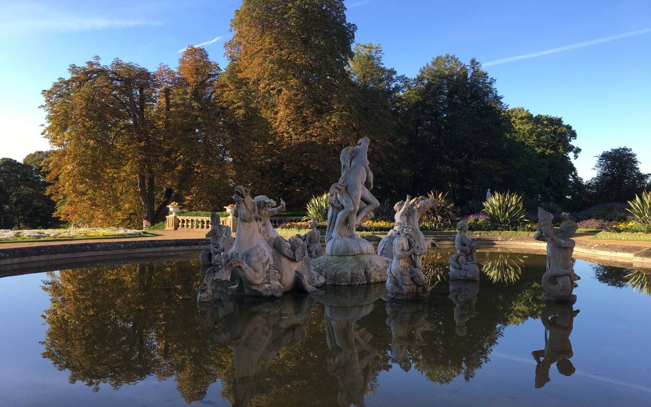 Parterre fountain in autumn at Waddesdon