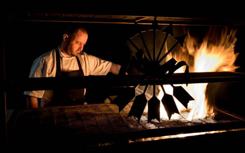 Weddings-dairy-bbq-food-Mark Sisley-3000-1875
