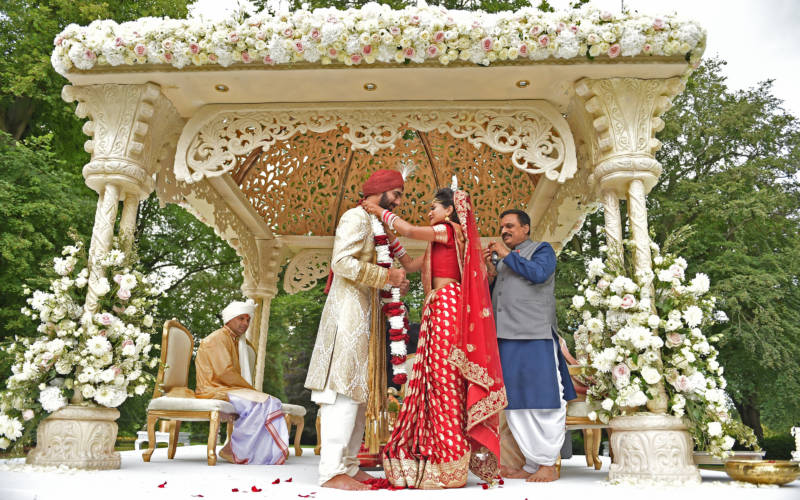 sunny-digital-images-indian-wedding-1000-625.jpg1