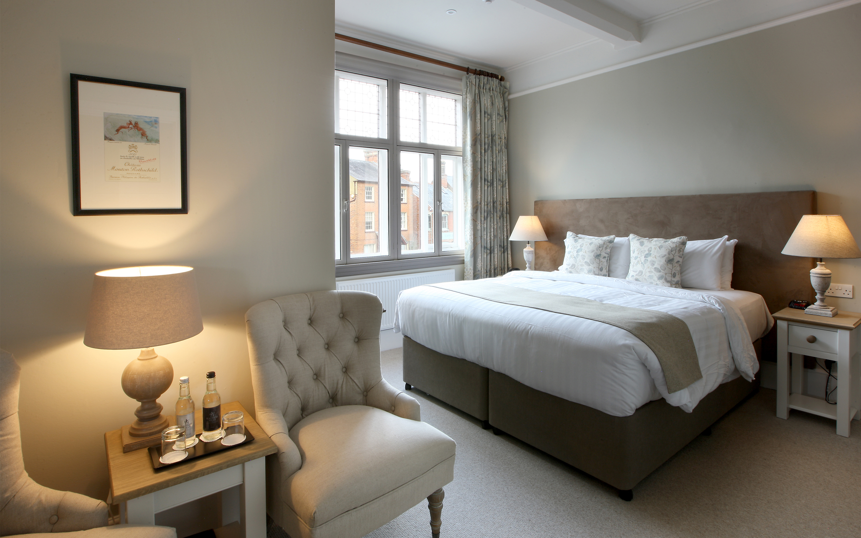 Hotel-room-5-wright-3000x1875