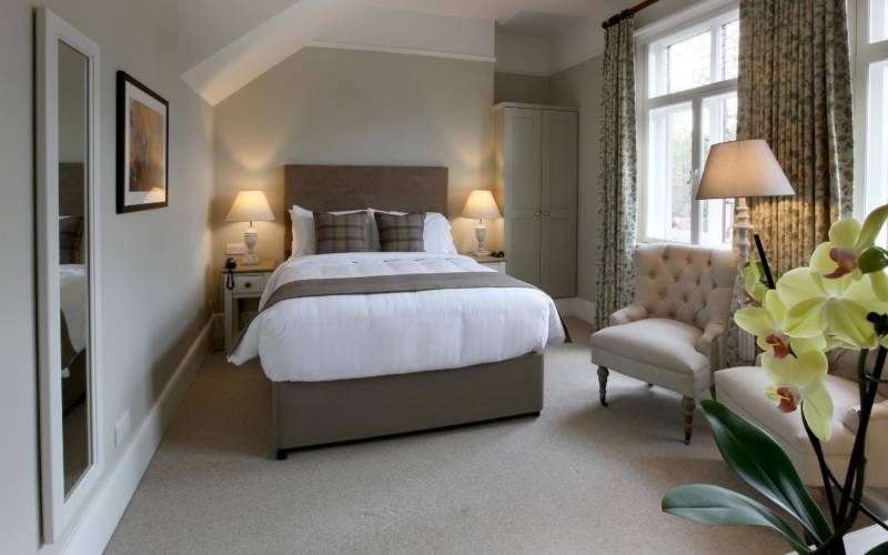 Hotel-room-6-wright-3000x1875